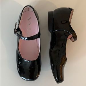 Toddler girl black Mary Jane dress shoes